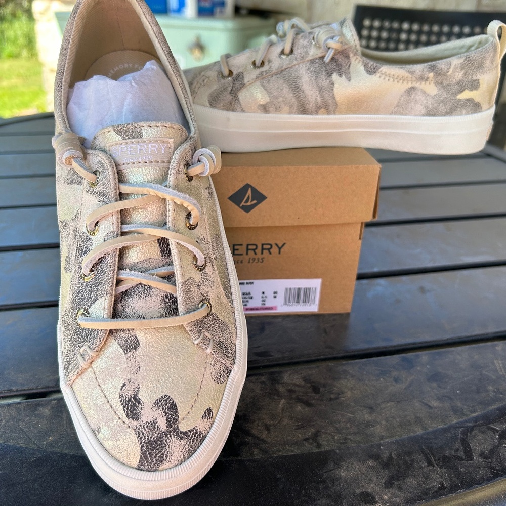Sperry crest vibe loafer leather camo ivory